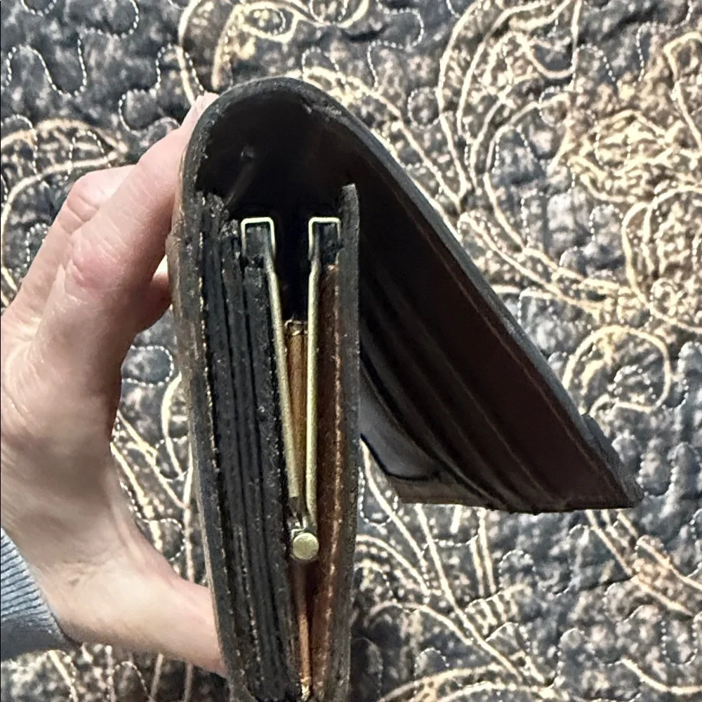 Patricia Nash Map Print Leather Wallet - Yellow & Brown - Picture 5 of 5